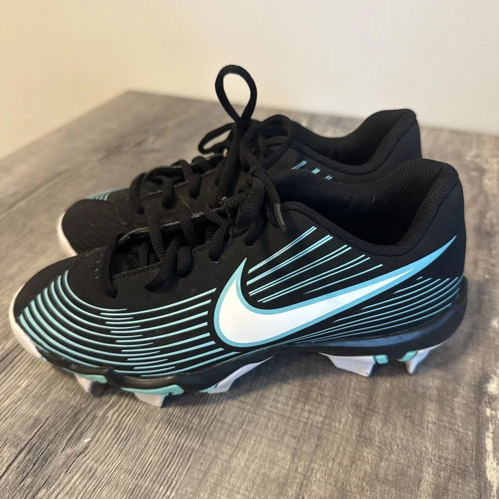 Nike making unisex